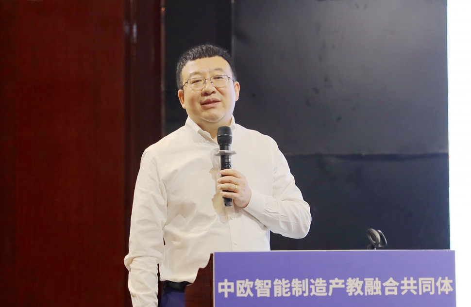 7L4A6100_副本 7L4A6100_副本