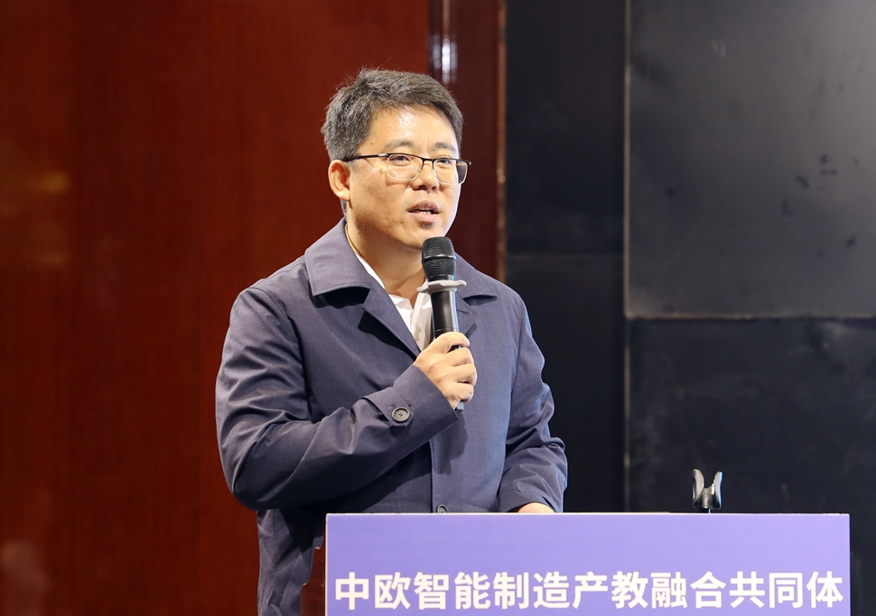 7L4A6239_副本 7L4A6239_副本