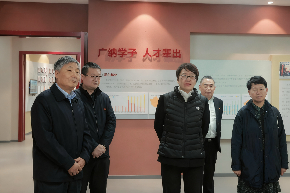 6ce87e7e-f104-4a40-953d-44b8f18e8183