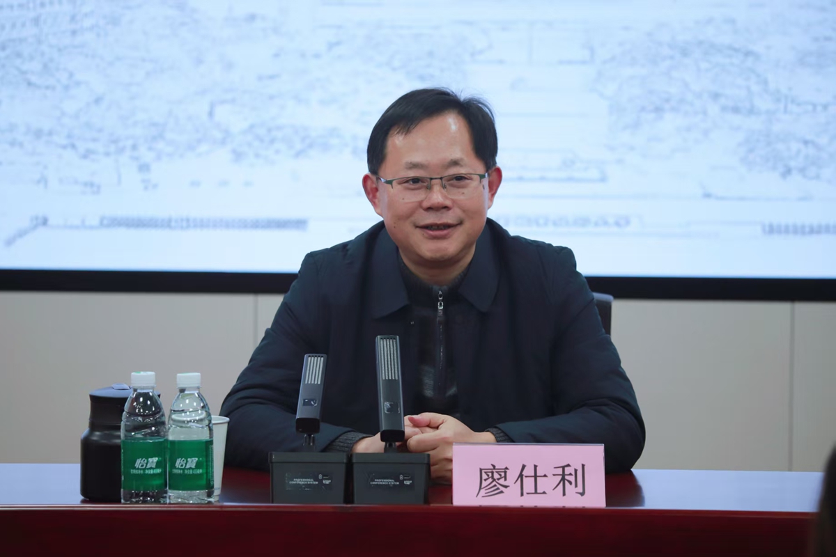 fd4667dddeed179bb0374123b5f308c5